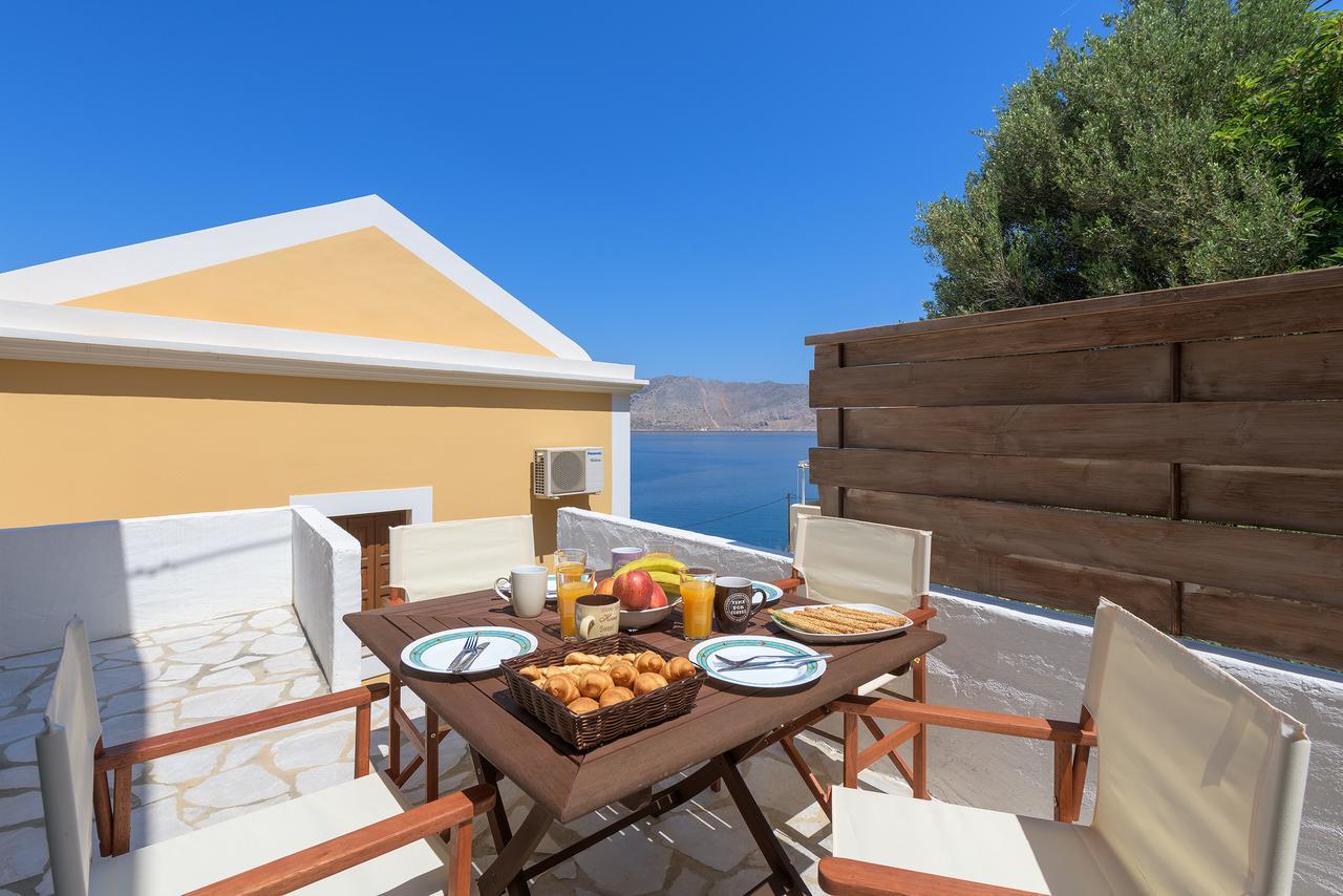 Blue Wave Astradeni House Villa Symi Exterior foto